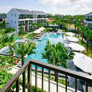 4* Resort Senvila Boutique &